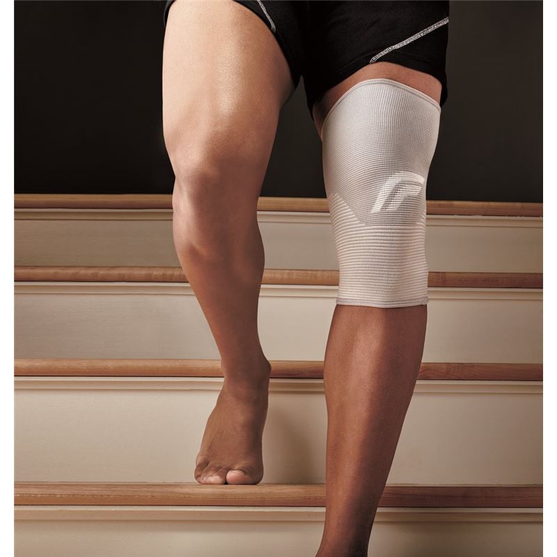 3M FUTURO Bandage Comf Lift Knie S